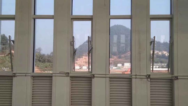 高端实木门窗加盟：揭秘实木门窗的加盟之路**